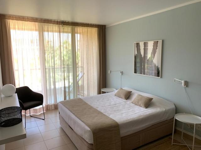 Ambassador Salgados Beach Suites アルブフェイラ エクステリア 写真